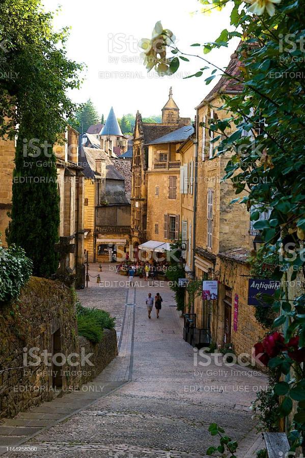 Studio2 Fontaine De L'Amour Sarlat-la-Caneda Εξωτερικό φωτογραφία